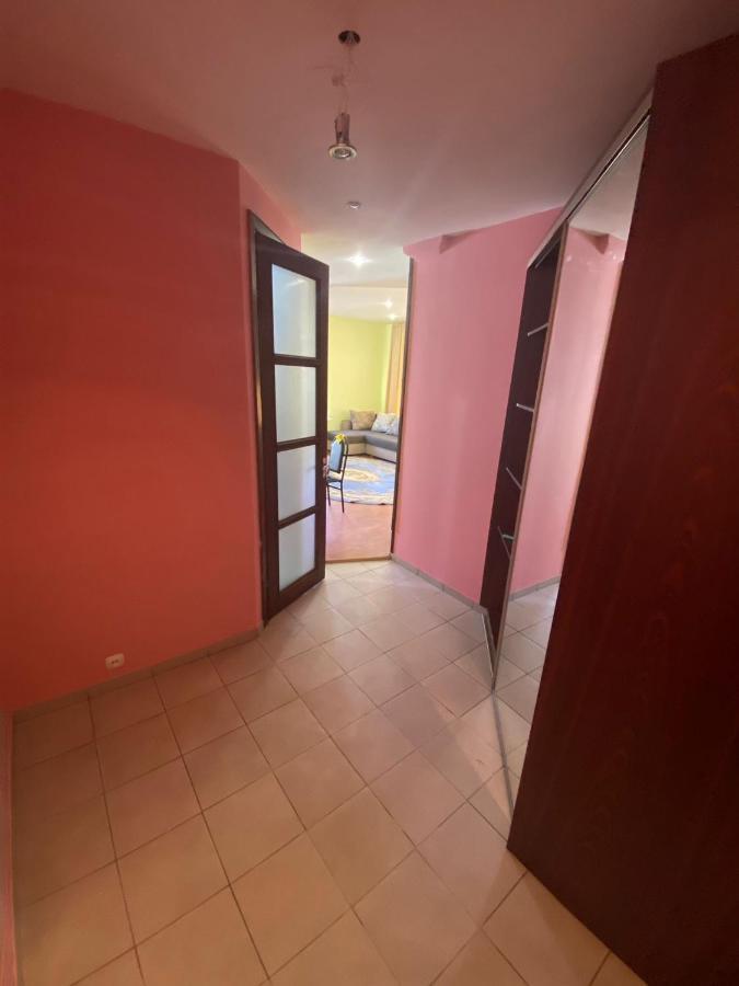 White New Apartments Ultracentral 2-Rooms In The Heart צ'יסינאו מראה חיצוני תמונה