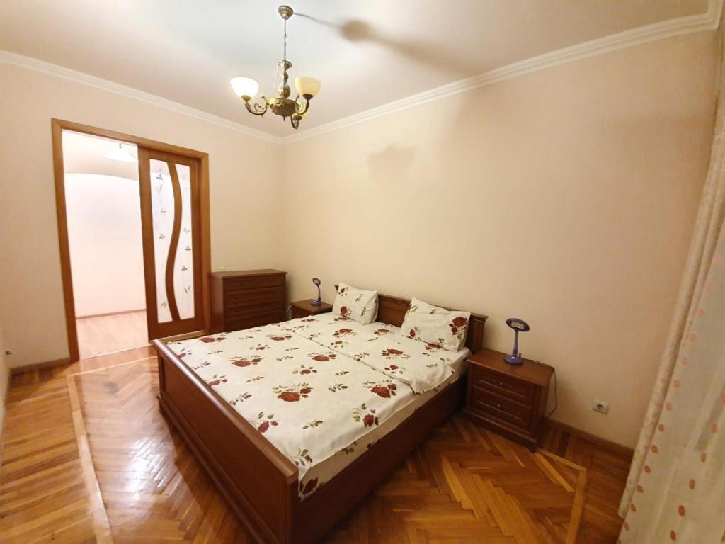 White New Apartments Ultracentral 2-Rooms In The Heart צ'יסינאו מראה חיצוני תמונה